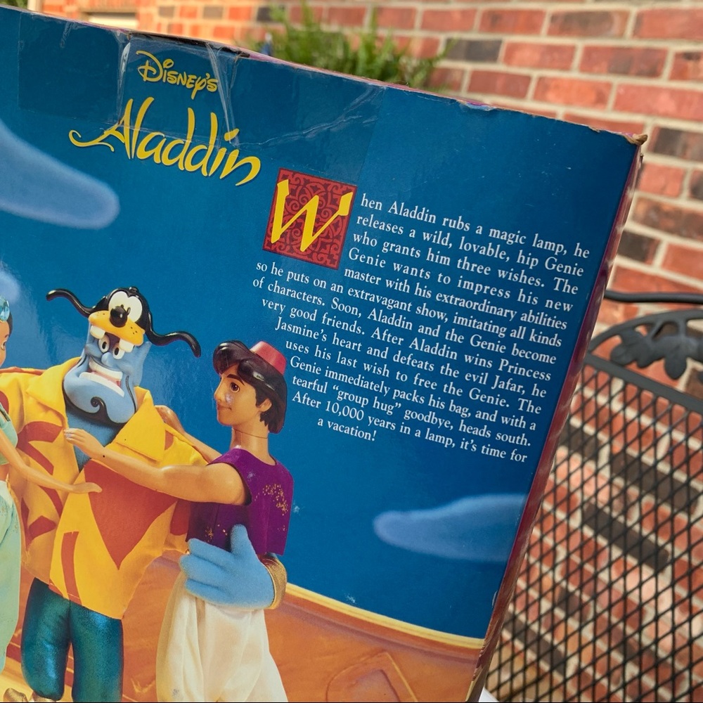 1993 Disney’s Aladdin Fashion Genie Doll - Picture 4 of 6
